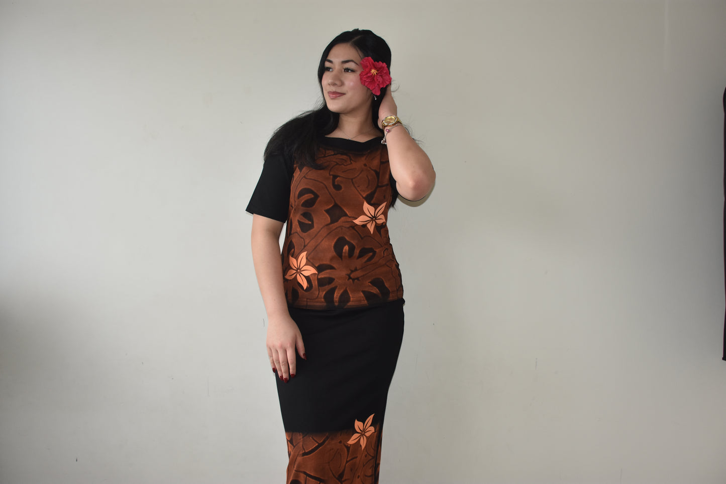 Ayla Puletasi in Orange